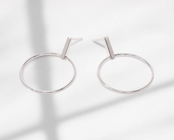 Circle Bar earrings
