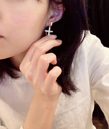 Cross pearl earrings
