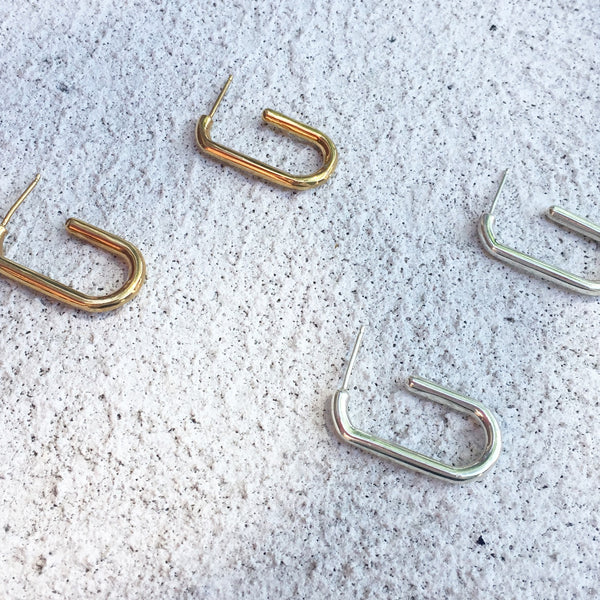 U shape Earrings Gold